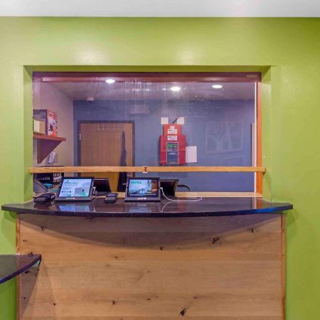 Extended Stay America Select Suites - Fayetteville - Cliffdale Екстериор снимка
