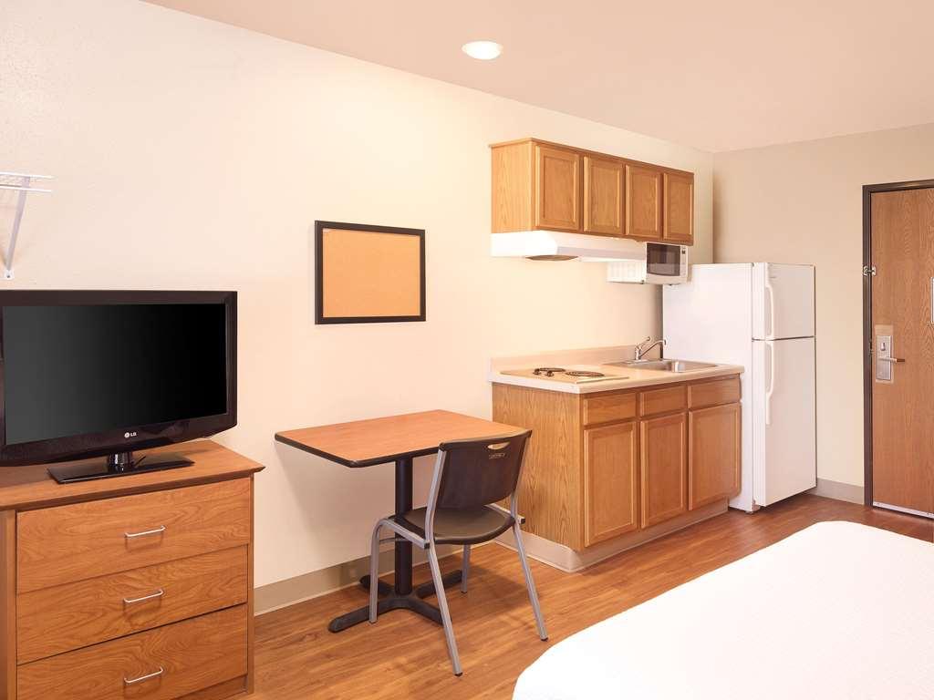 Extended Stay America Select Suites - Fayetteville - Cliffdale Стая снимка