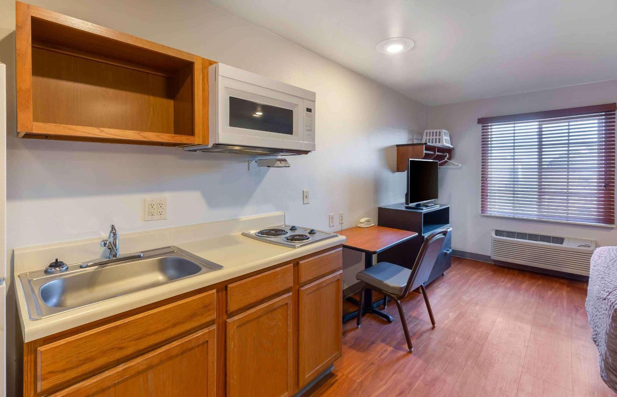 Extended Stay America Select Suites - Fayetteville - Cliffdale Екстериор снимка