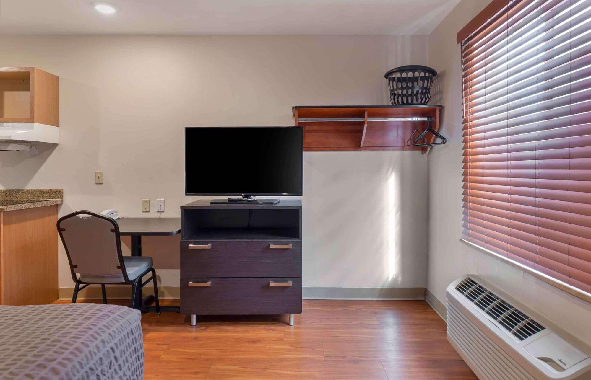 Extended Stay America Select Suites - Fayetteville - Cliffdale Екстериор снимка