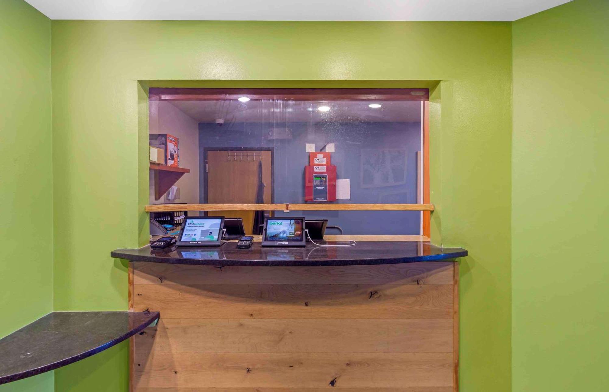 Extended Stay America Select Suites - Fayetteville - Cliffdale Екстериор снимка