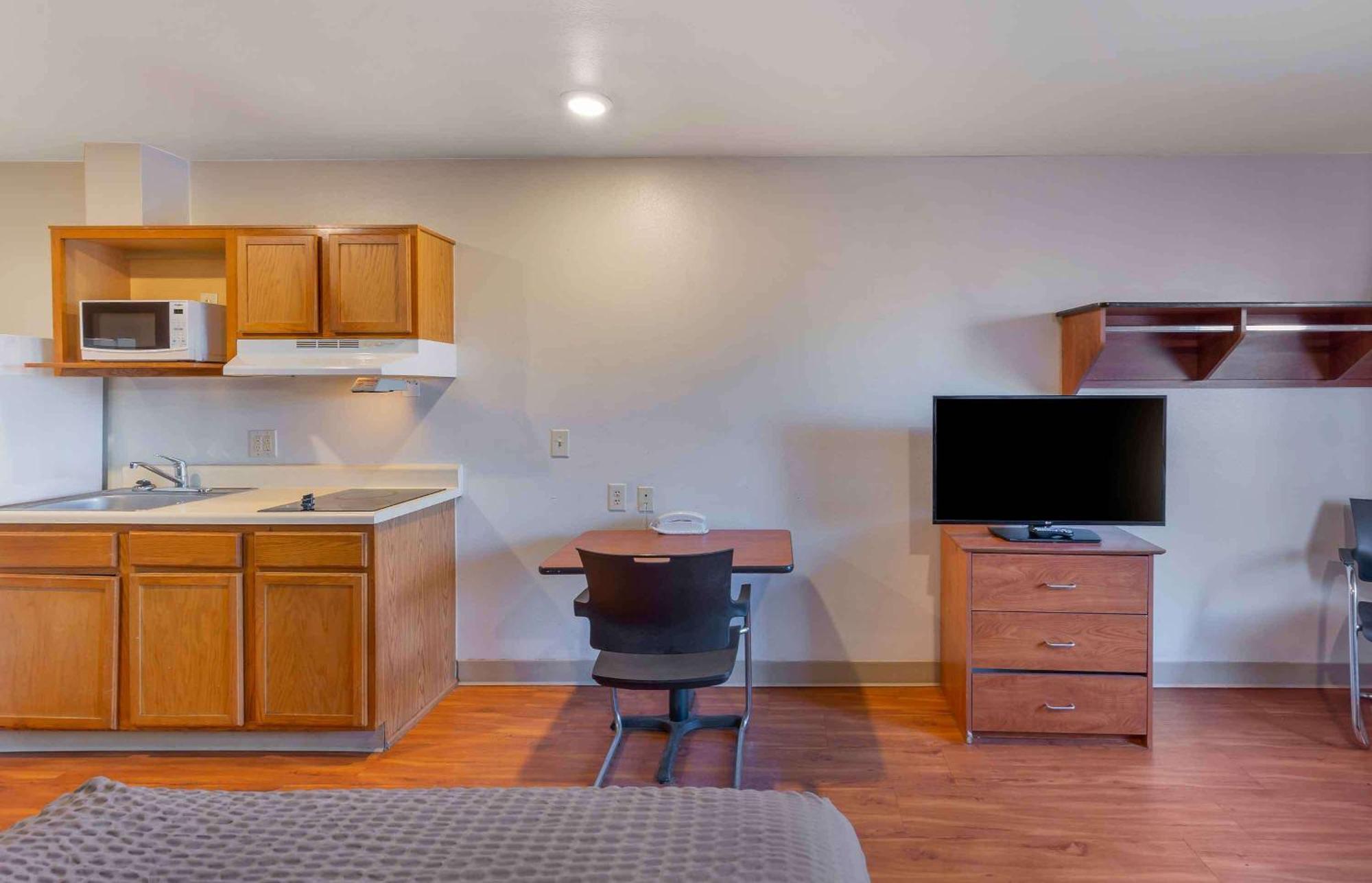 Extended Stay America Select Suites - Fayetteville - Cliffdale Екстериор снимка